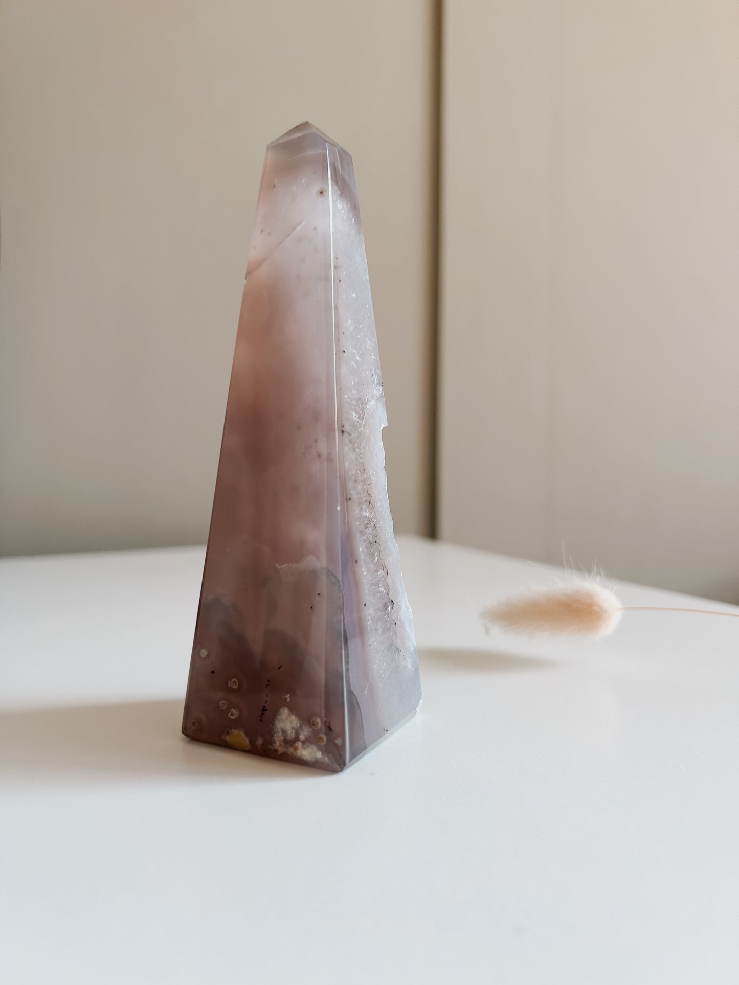 Mauve Agate Obelisk