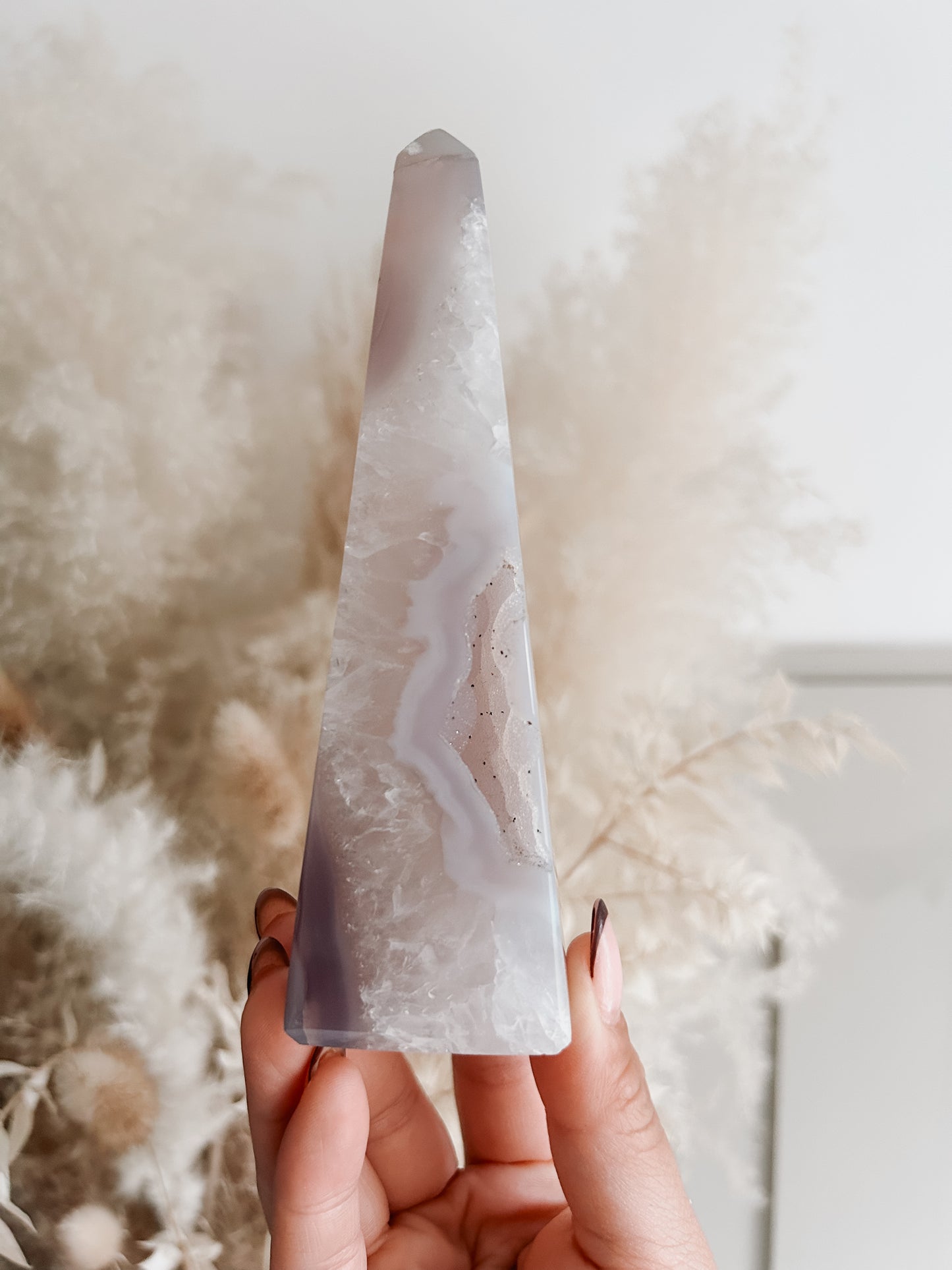 White & Mauve Agate Obelisk