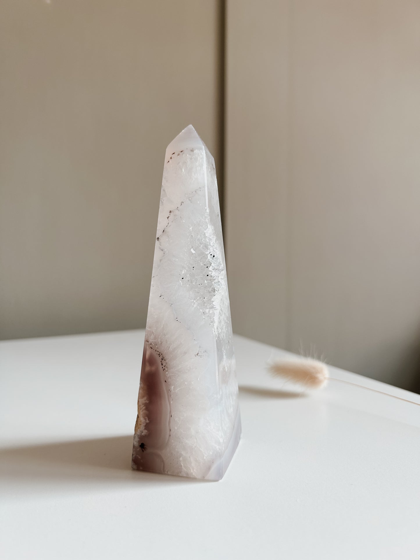 Mauve Agate Obelisk
