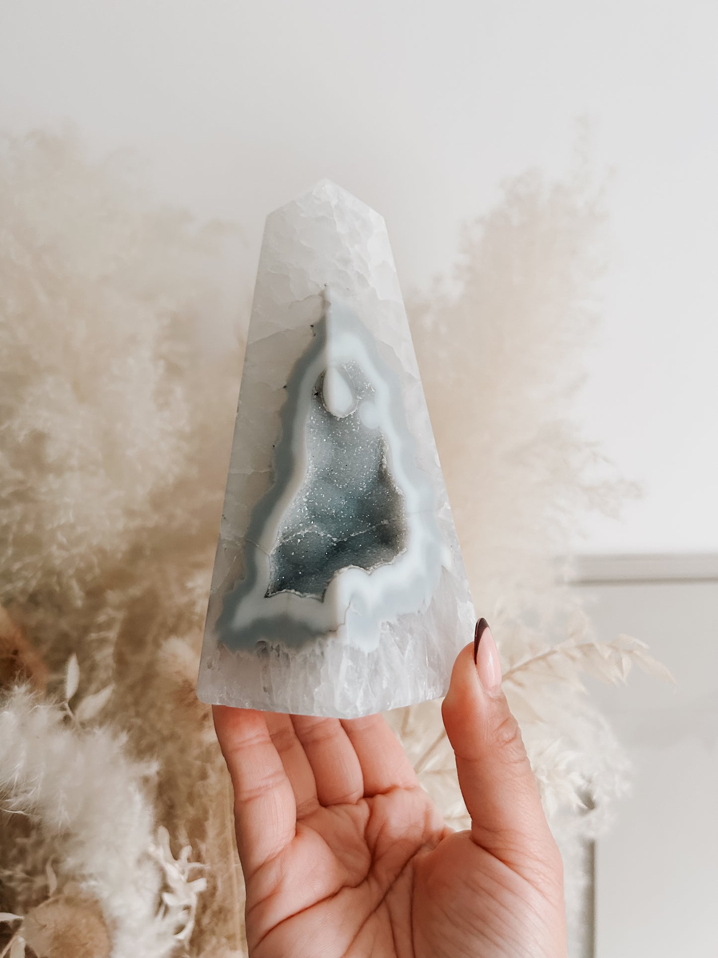White & Blue Agate Obelisk