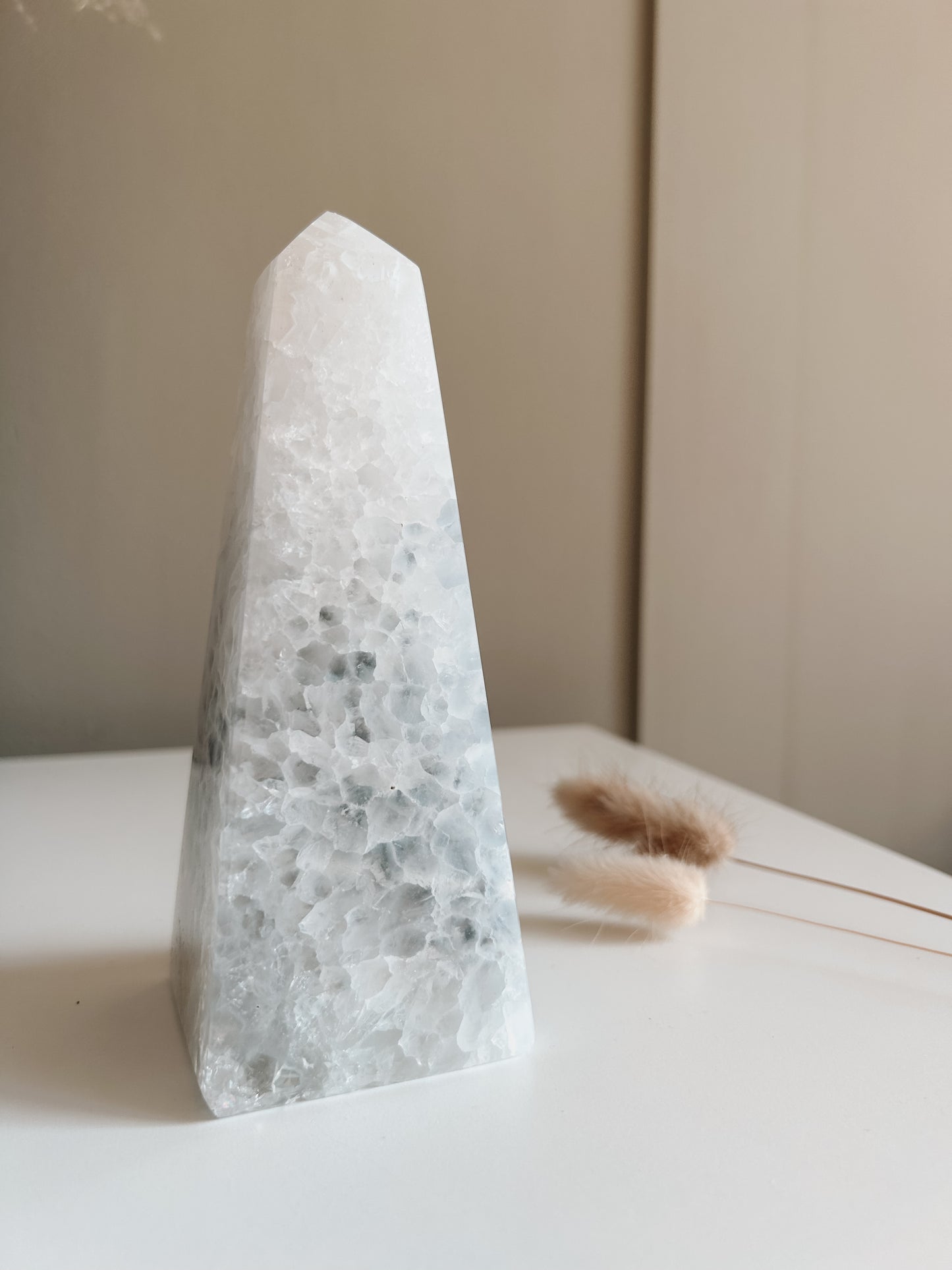 White & Blue Agate Obelisk