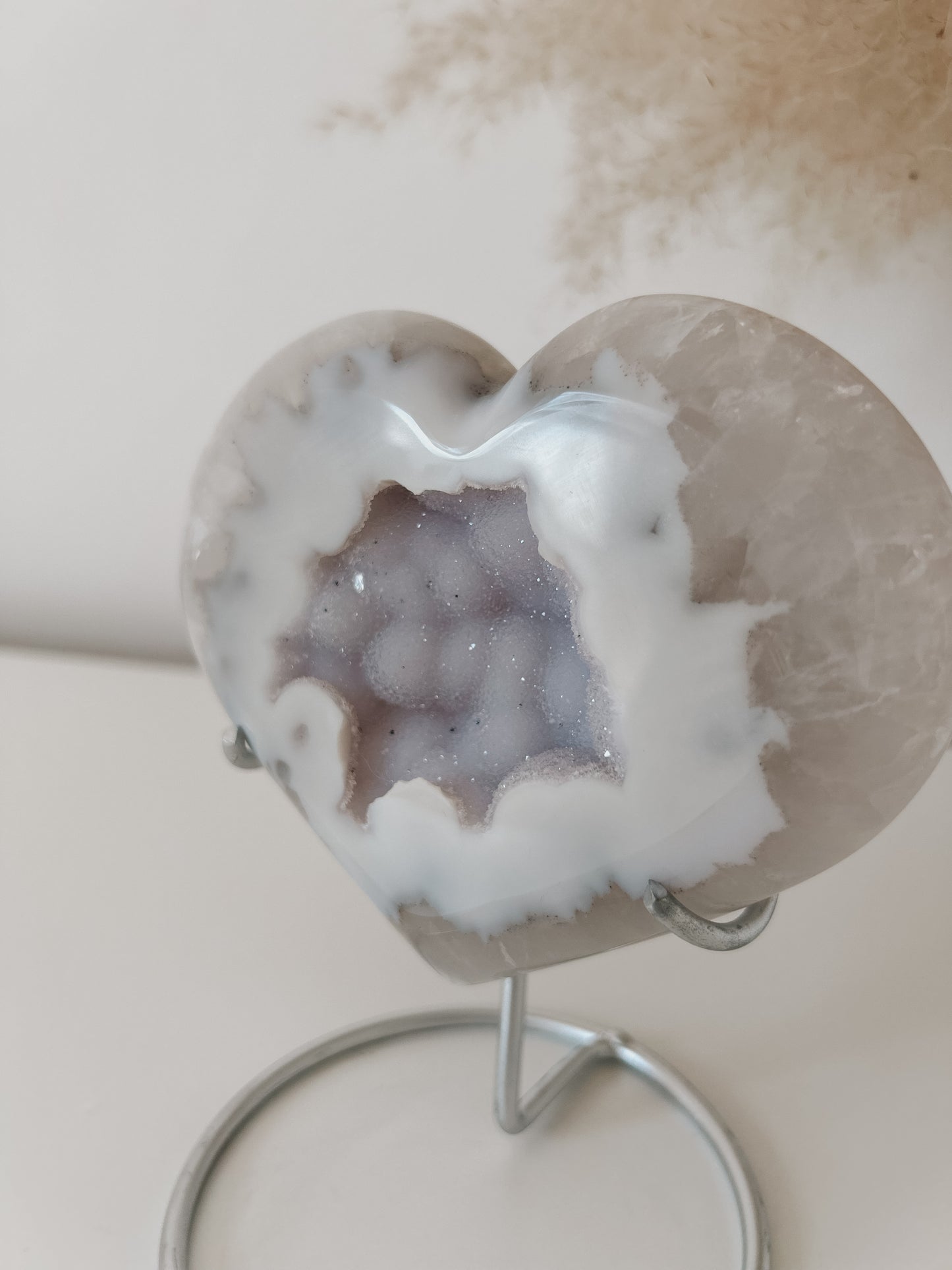 White & Mauve Agate Heart