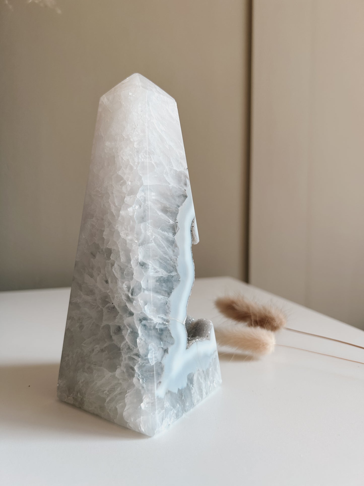 White & Blue Agate Obelisk