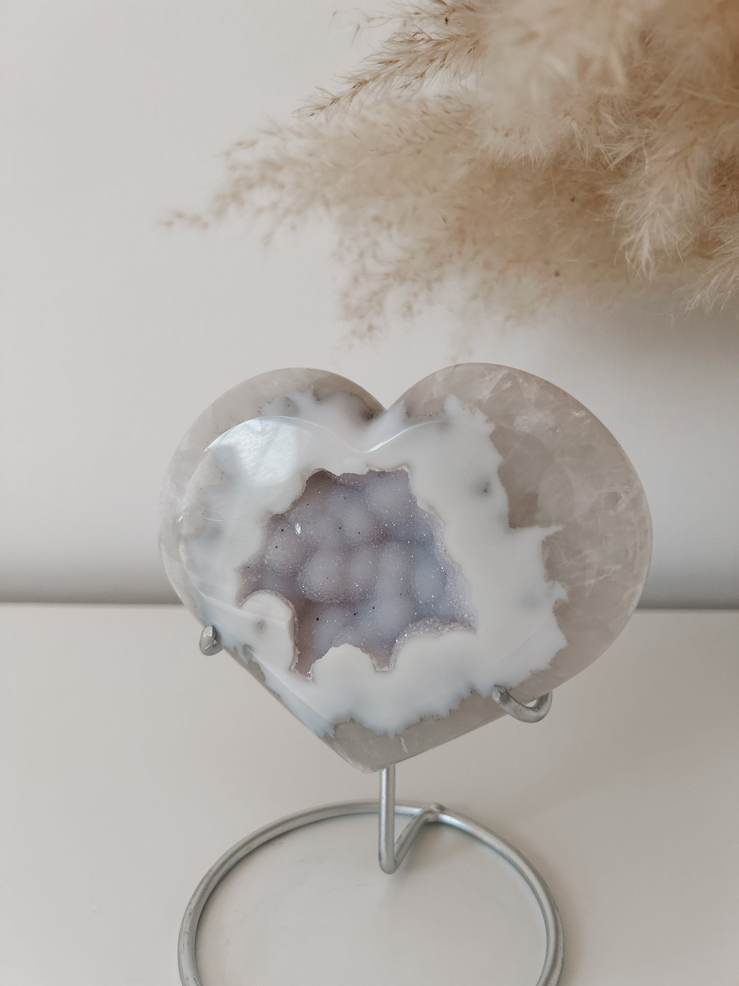 White & Mauve Agate Heart
