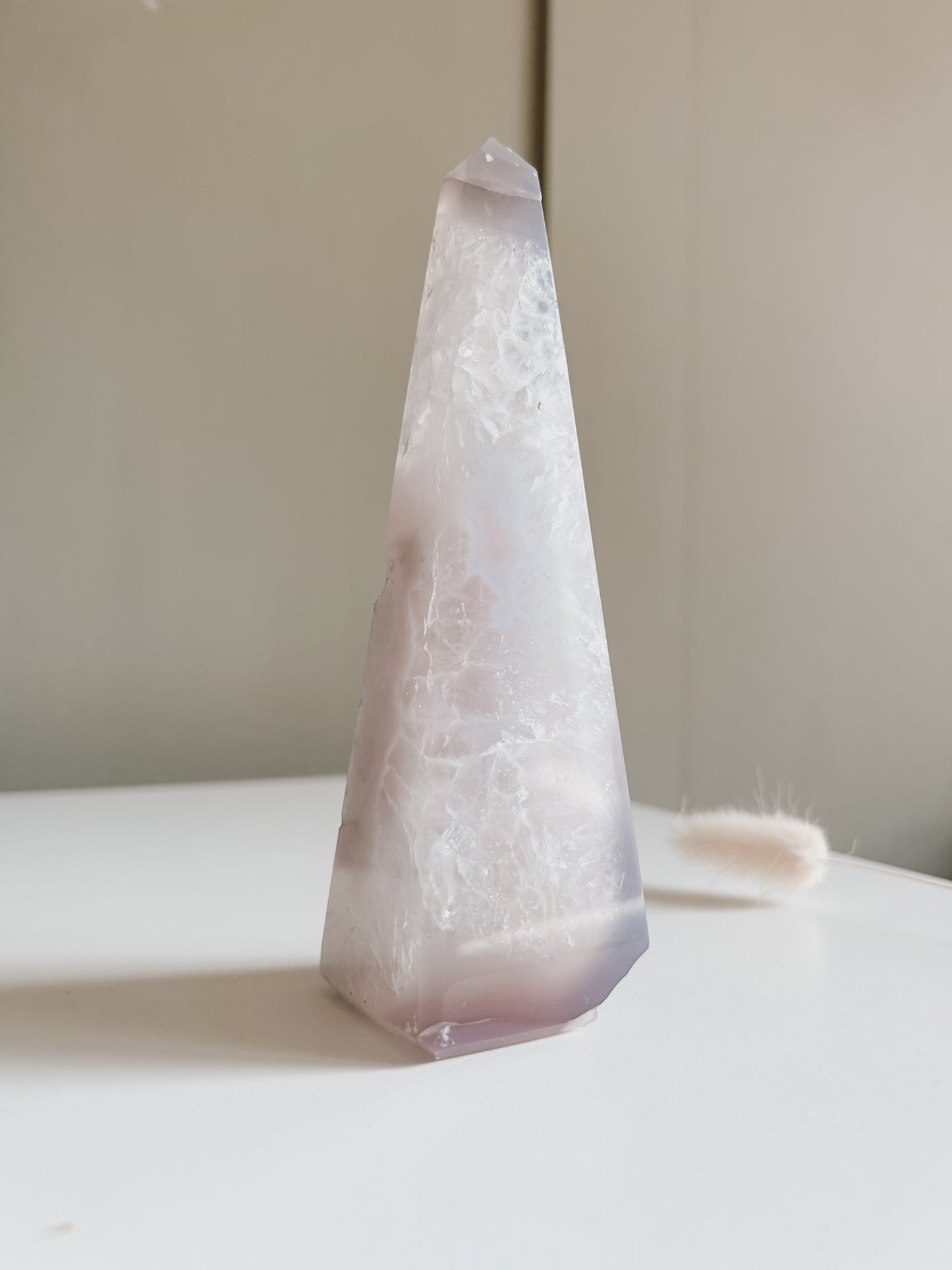 White & Mauve Agate Obelisk