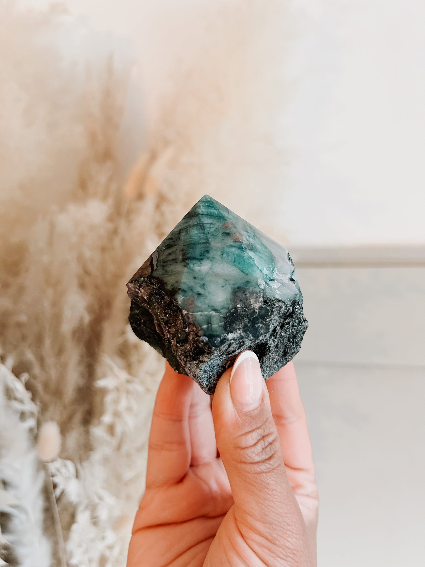 Emerald Polished Point