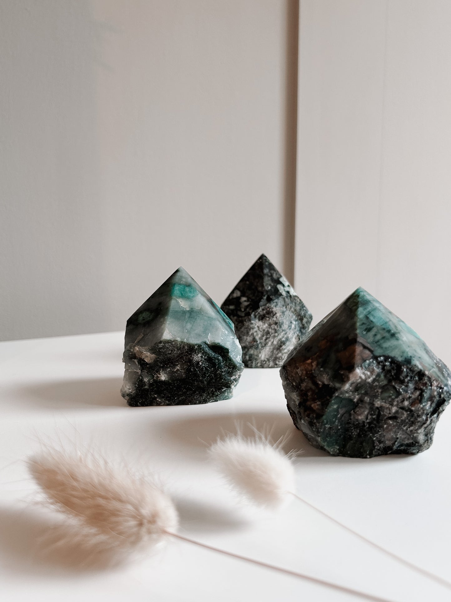 Emerald Polished Point