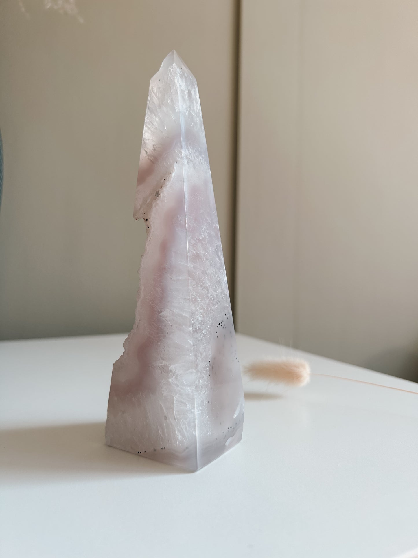 Mauve Agate Obelisk