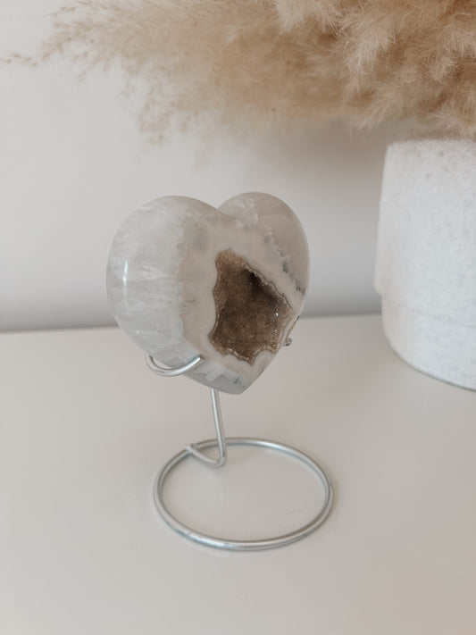 White & Brown Agate Heart