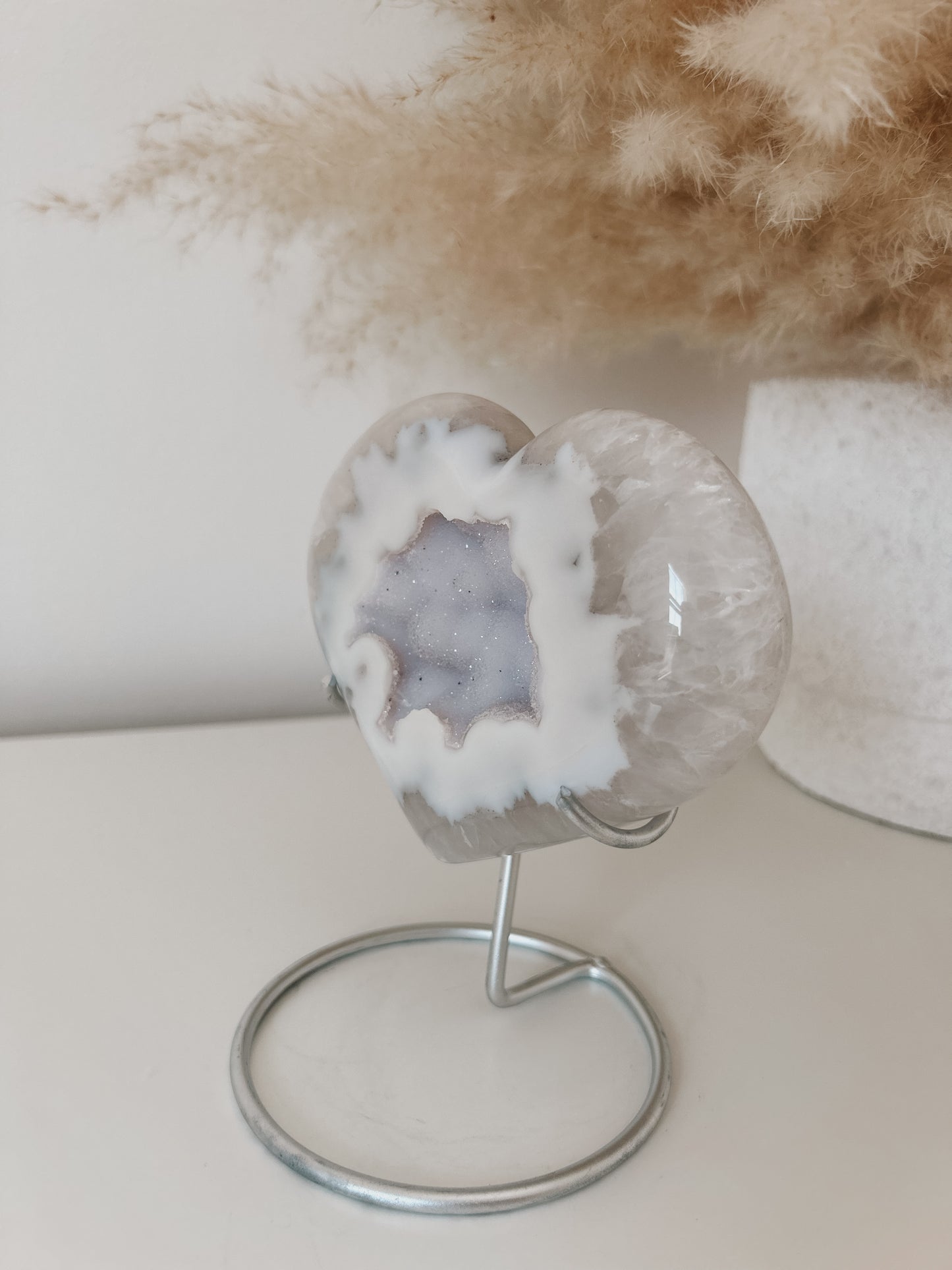 White & Mauve Agate Heart